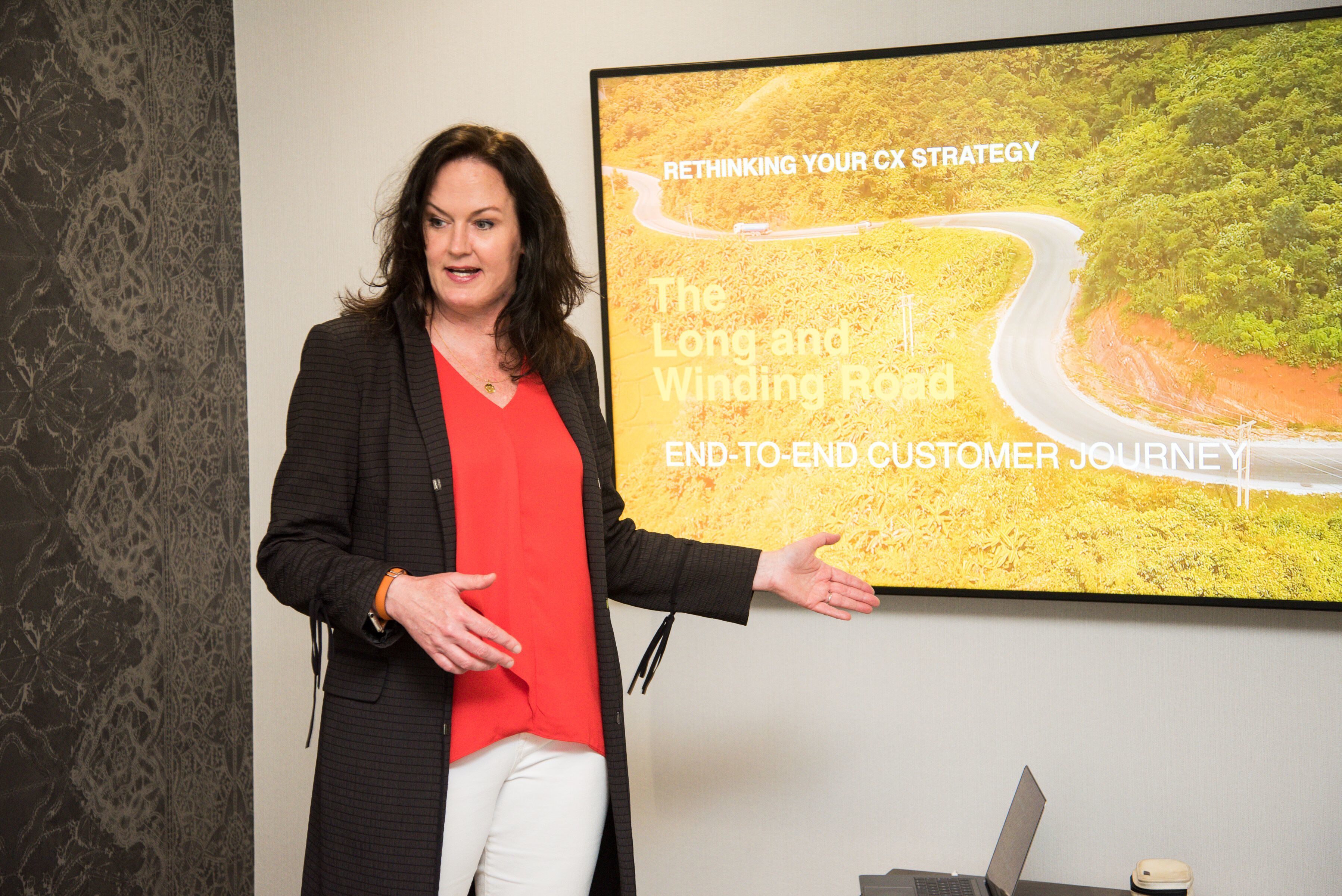 Kerri Konik discusses how to build a brand and strong CX